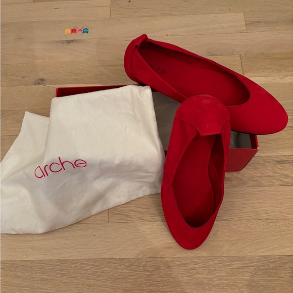 ARCHE Onyssa Ballerinas size 39 NWT - Picture 2 of 9